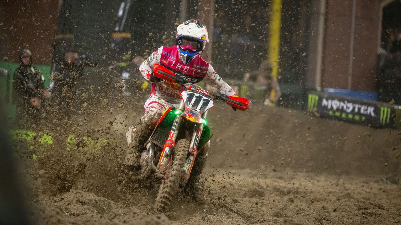 AMA Supercross San Francisco (1)
