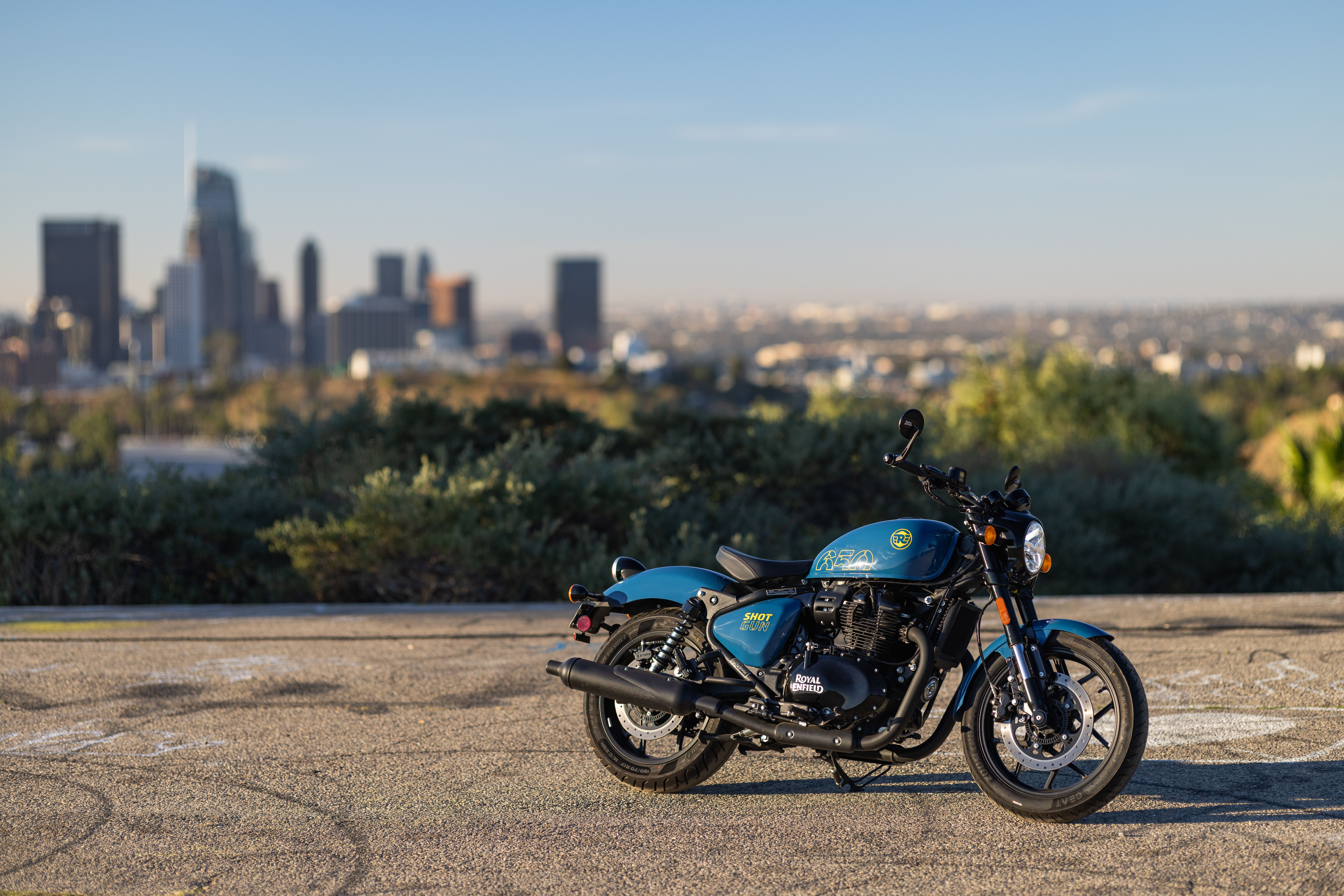 Royal Enfield Shotgun 650 estaticas (6)