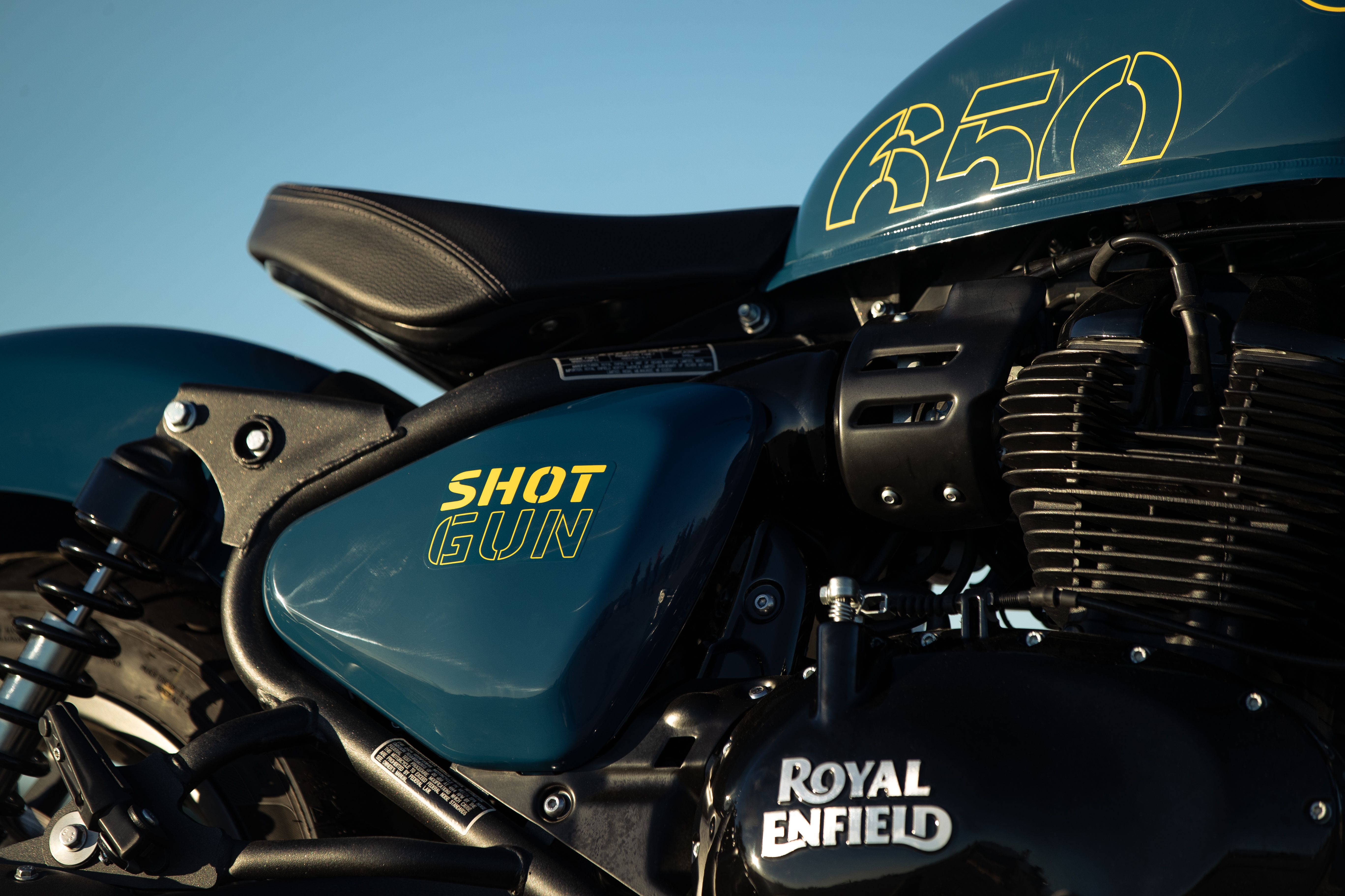 Royal Enfield Shotgun 650 detalles (18)
