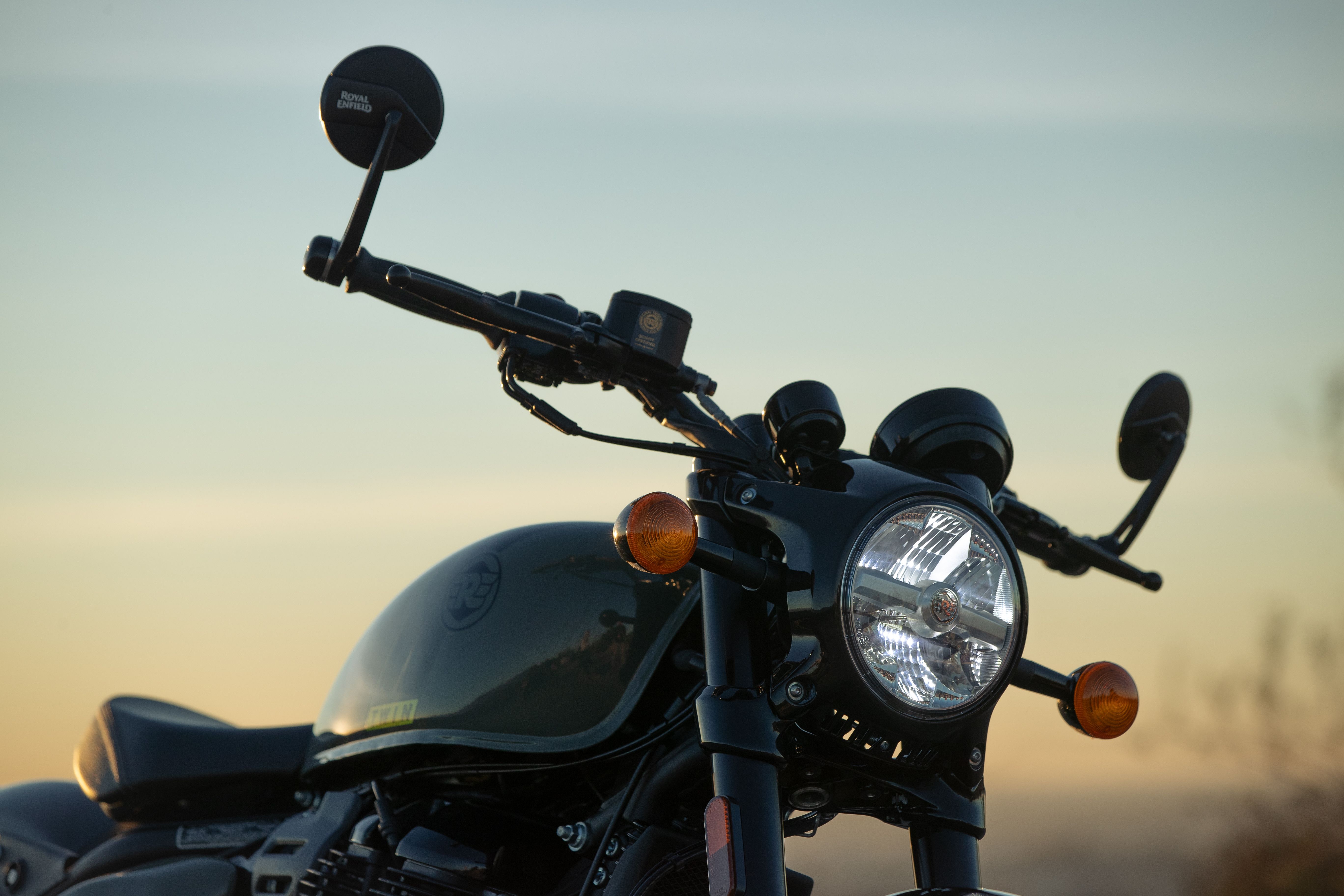 Royal Enfield Shotgun 650 detalles (28)