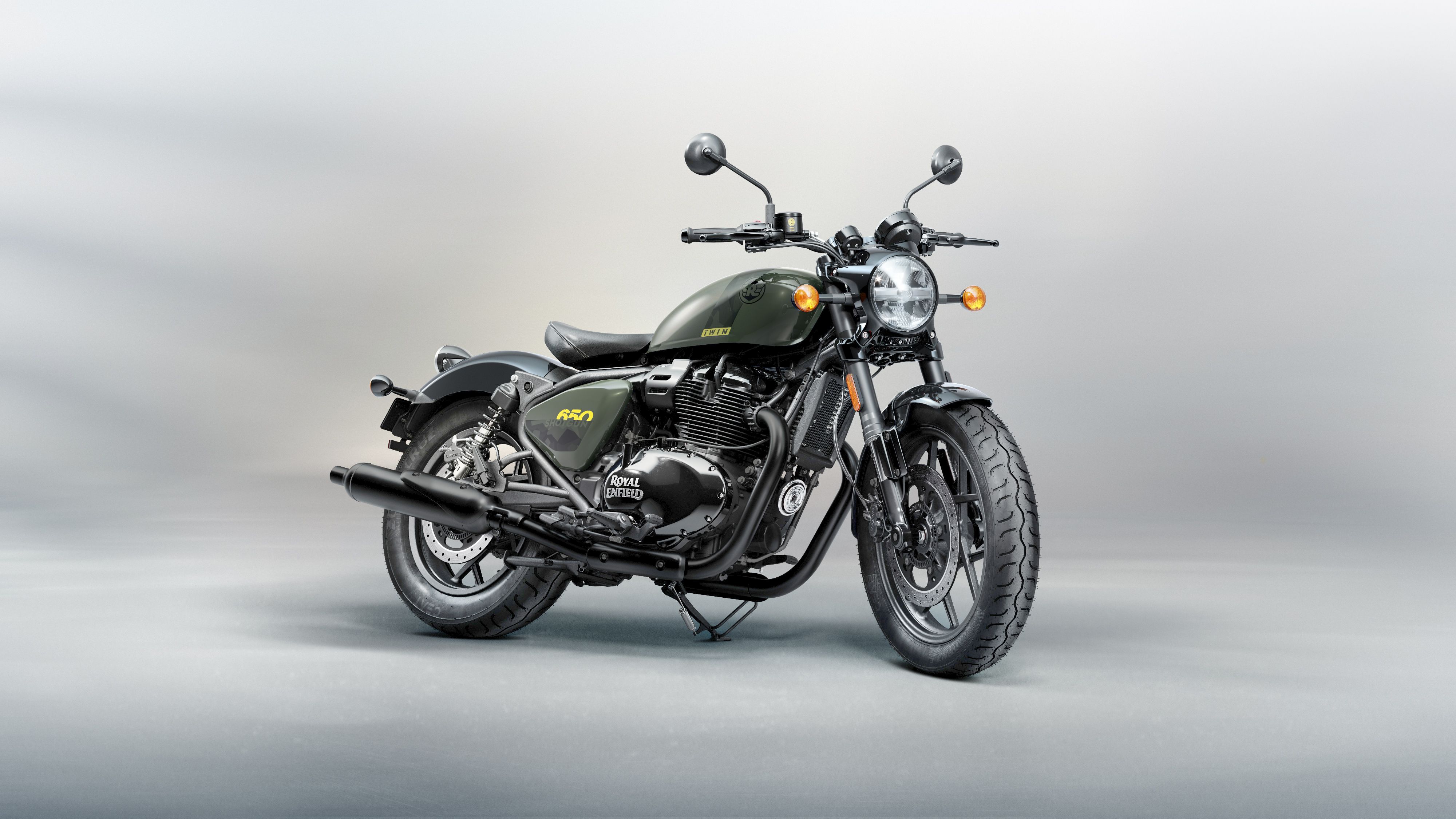 Royal Enfield Shotgun 650   Green Drill (5)