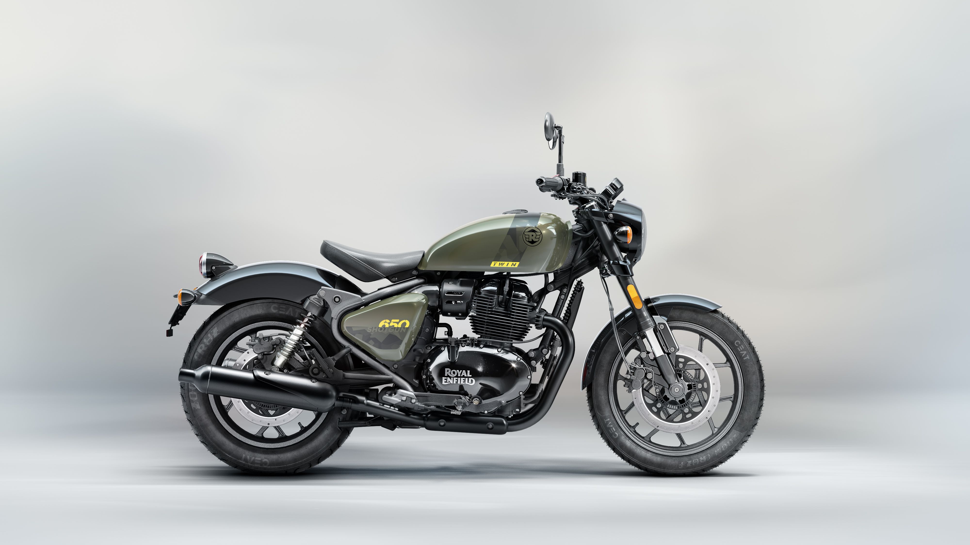 Royal Enfield Shotgun 650   Green Drill (7)
