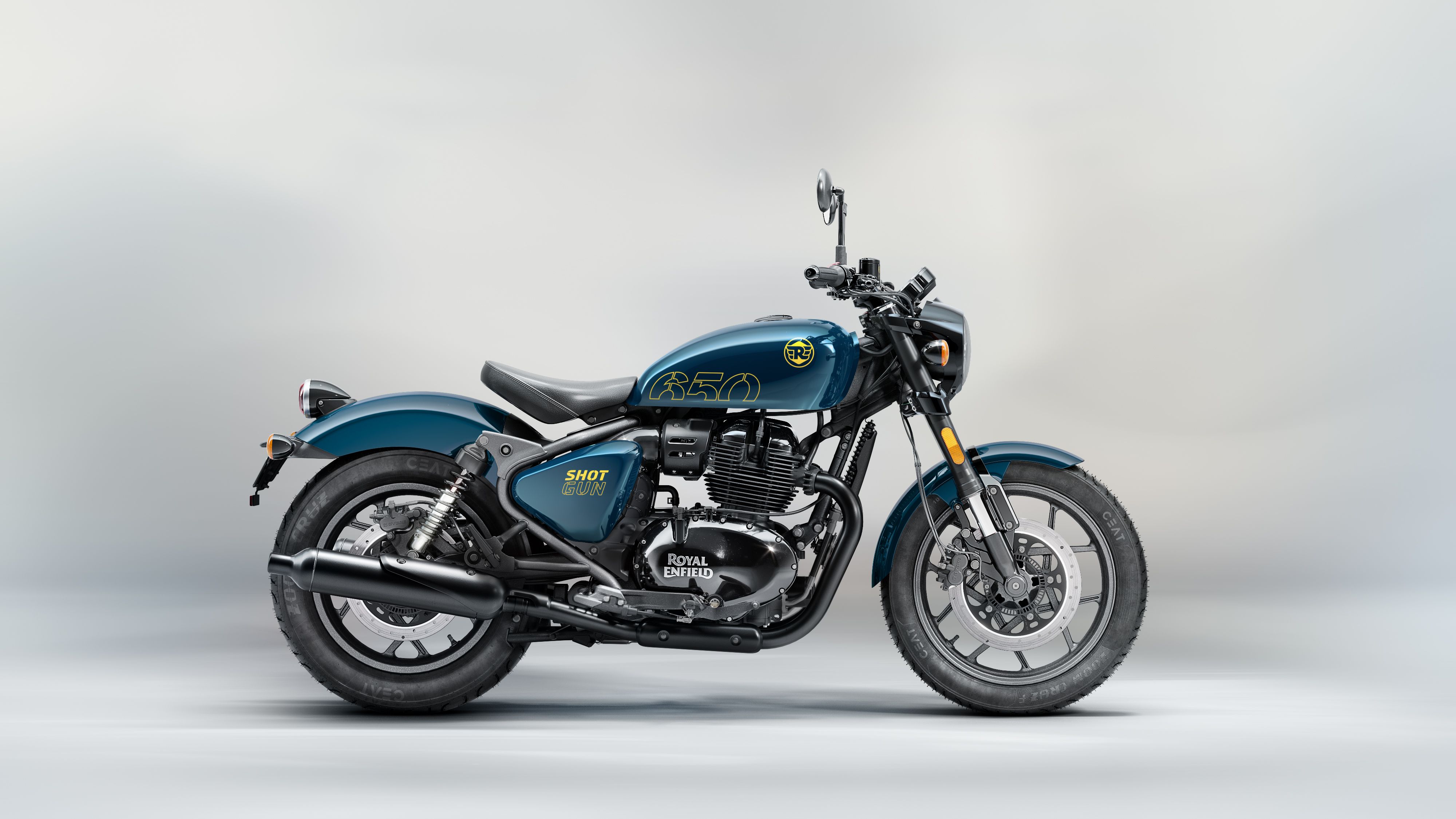 Royal Enfield Shotgun 650   Plasma Blue (9)