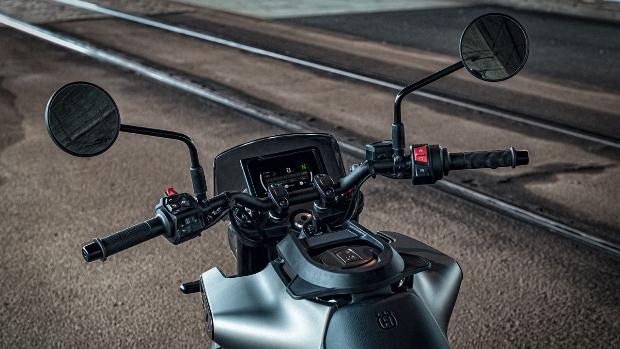 Husqvarna Svartpilen 401 2024