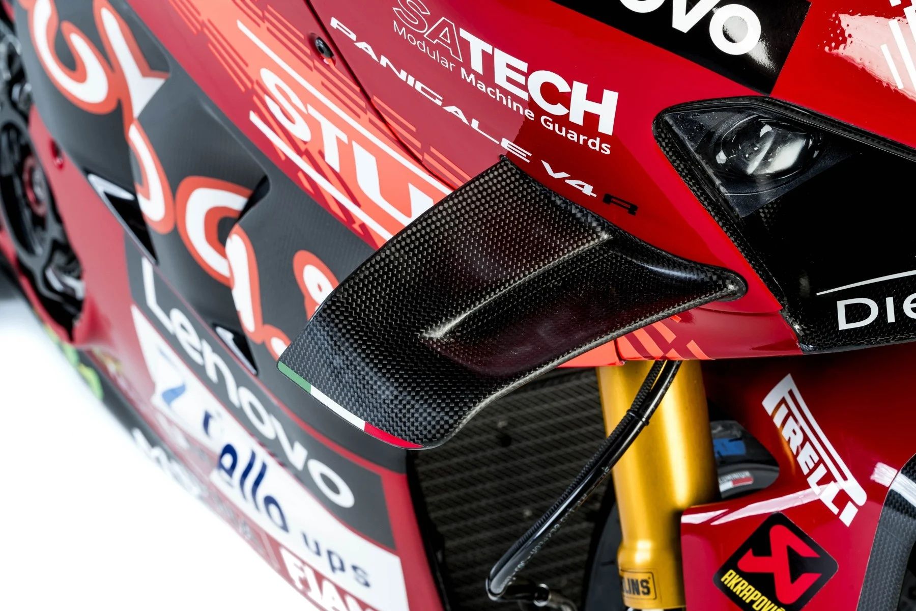 Ducati Panigale V4R Aruba it WSBK 2024 Álvaro Bautista Nicolò Bulega 40