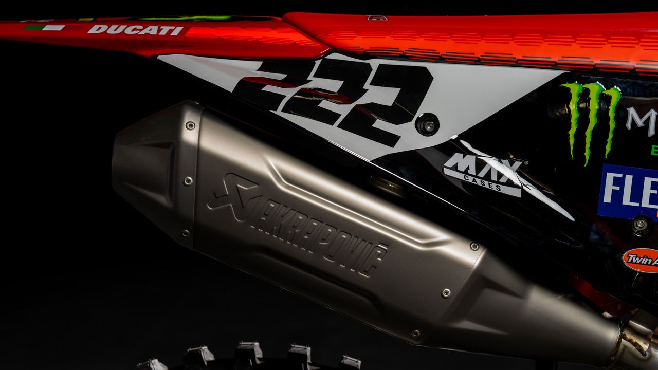 Ducati Desmo450 MX