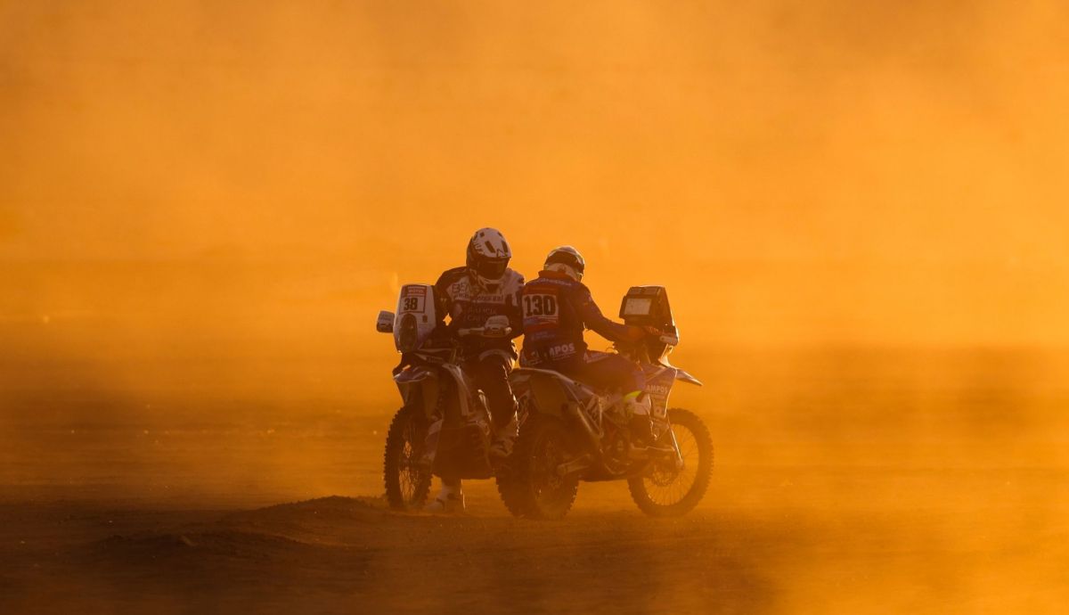 Eduardo Iglesias y Javier Campos durante el Dakar 2024