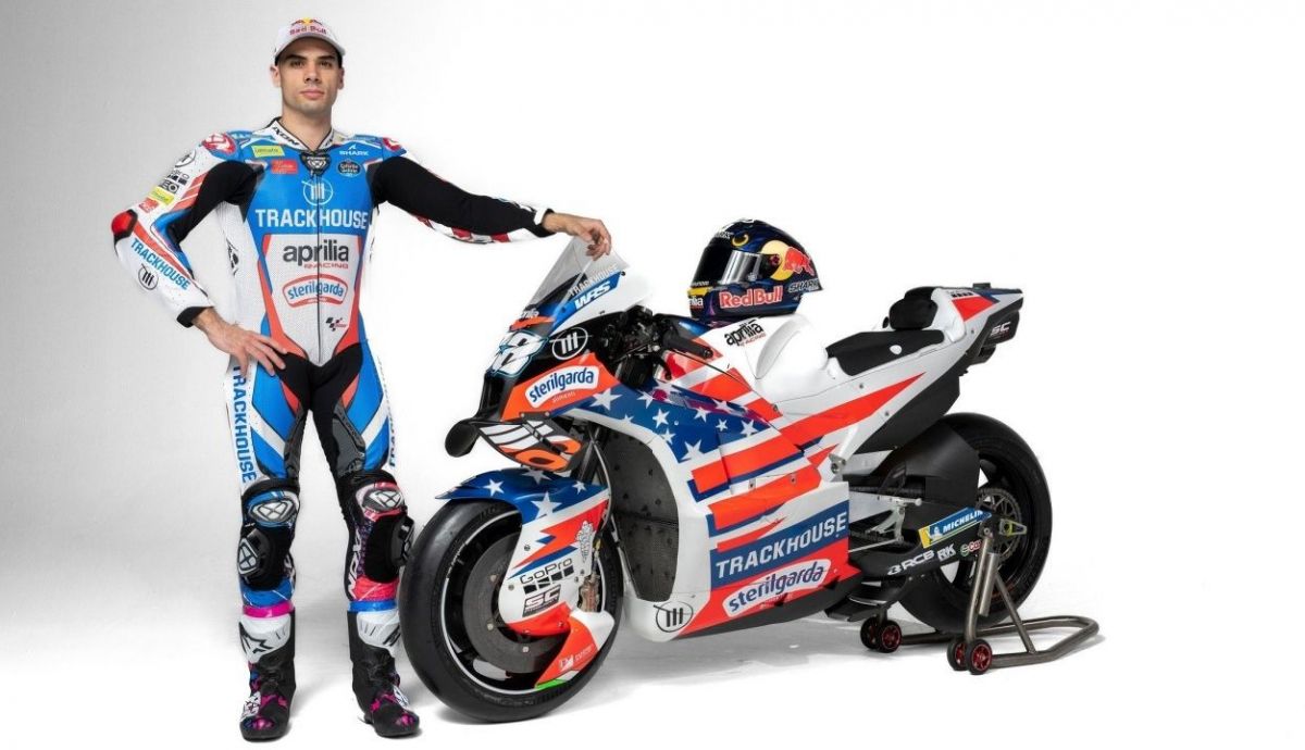 Miguel Oliveira junto a la Aprilia RS GP del Trackhouse Racing para MotoGP 2024 Miguel Oliveira junto a la Aprilia RS GP del Trackhouse Racing para MotoGP 2024