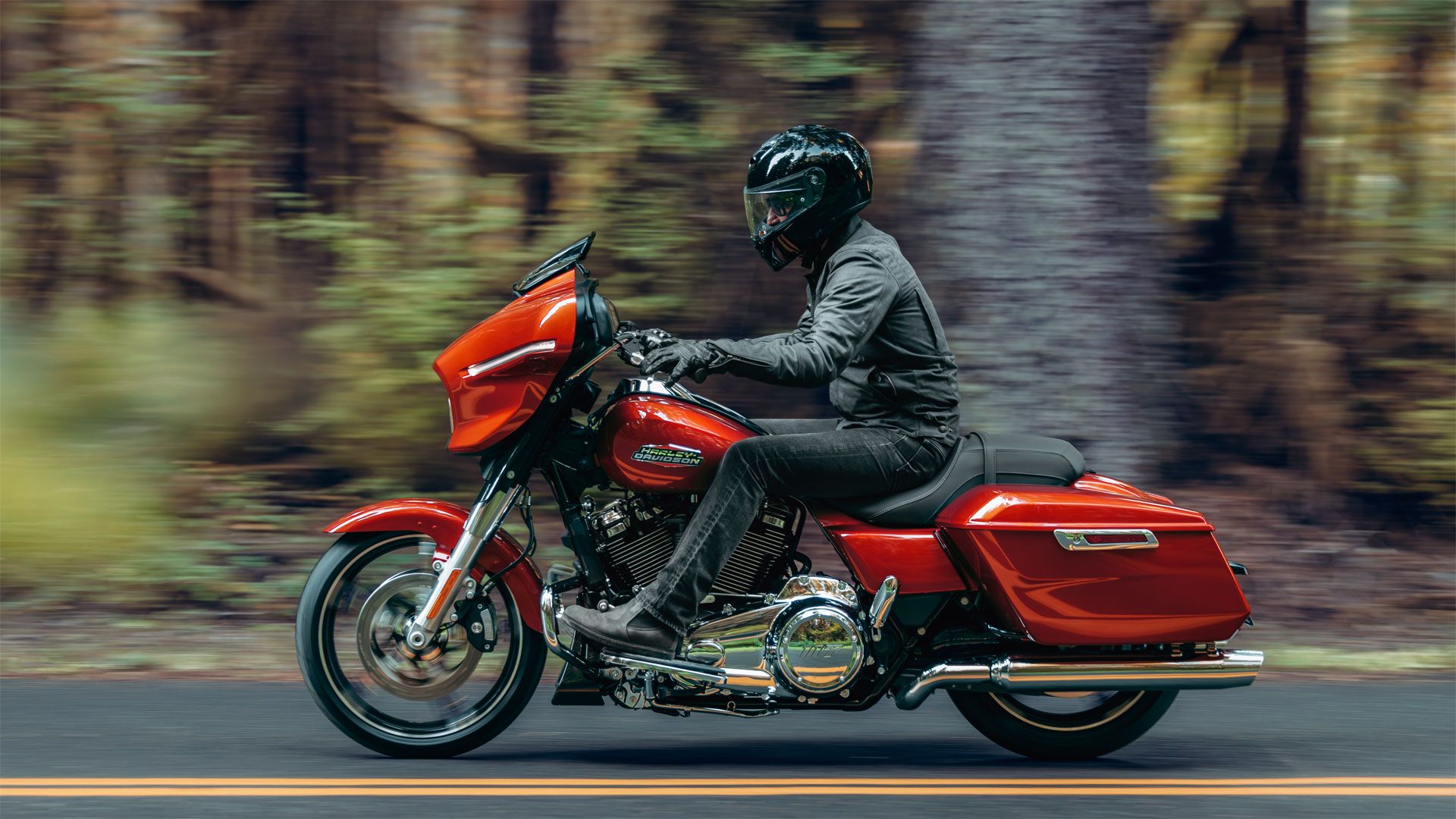 Harley Davidosn FLHX Street Glide 2024 Accion (4)
