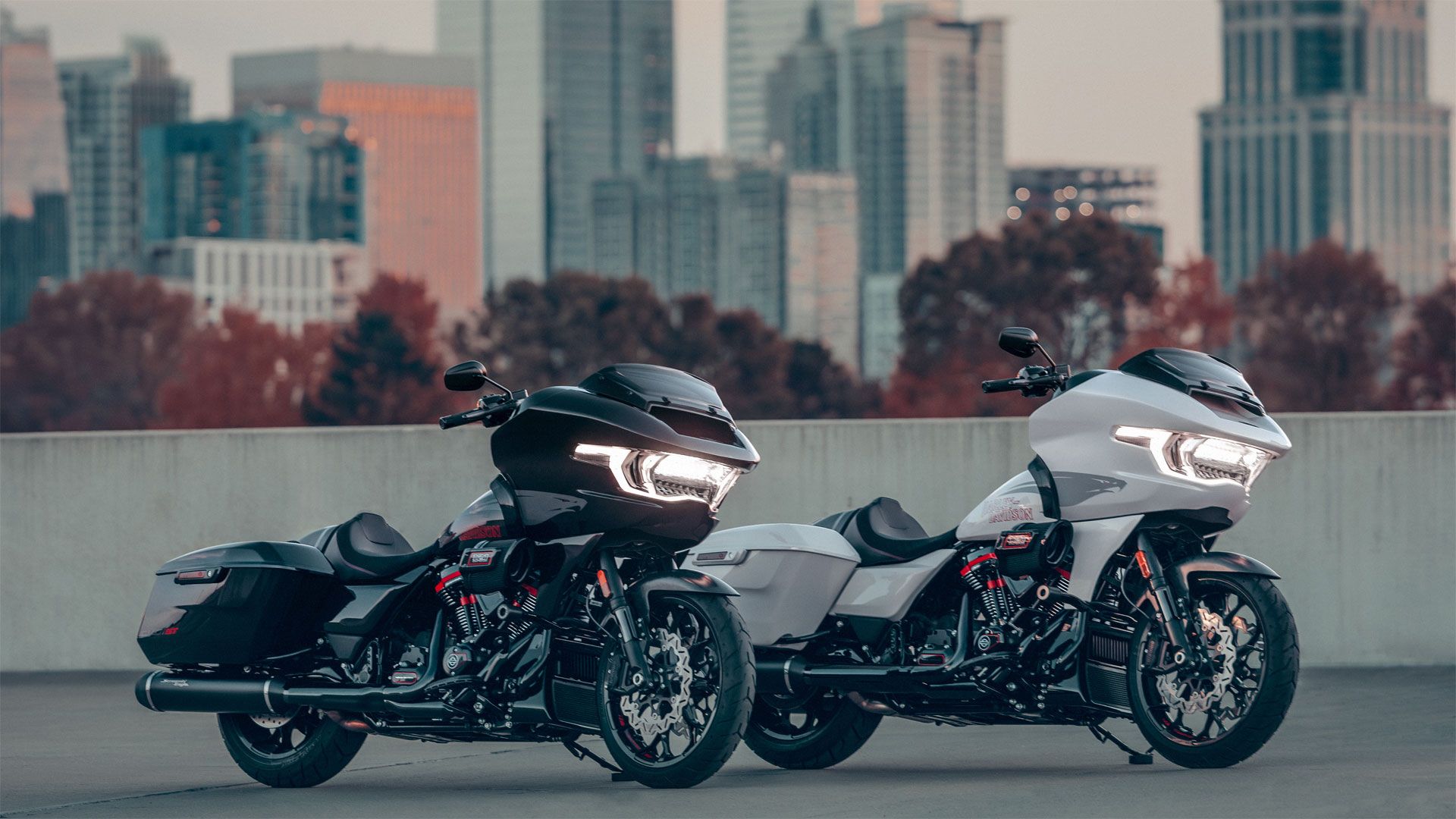 Harley Davidson FLTRXSE CVO Road Glide ST 2024 Accion (4)