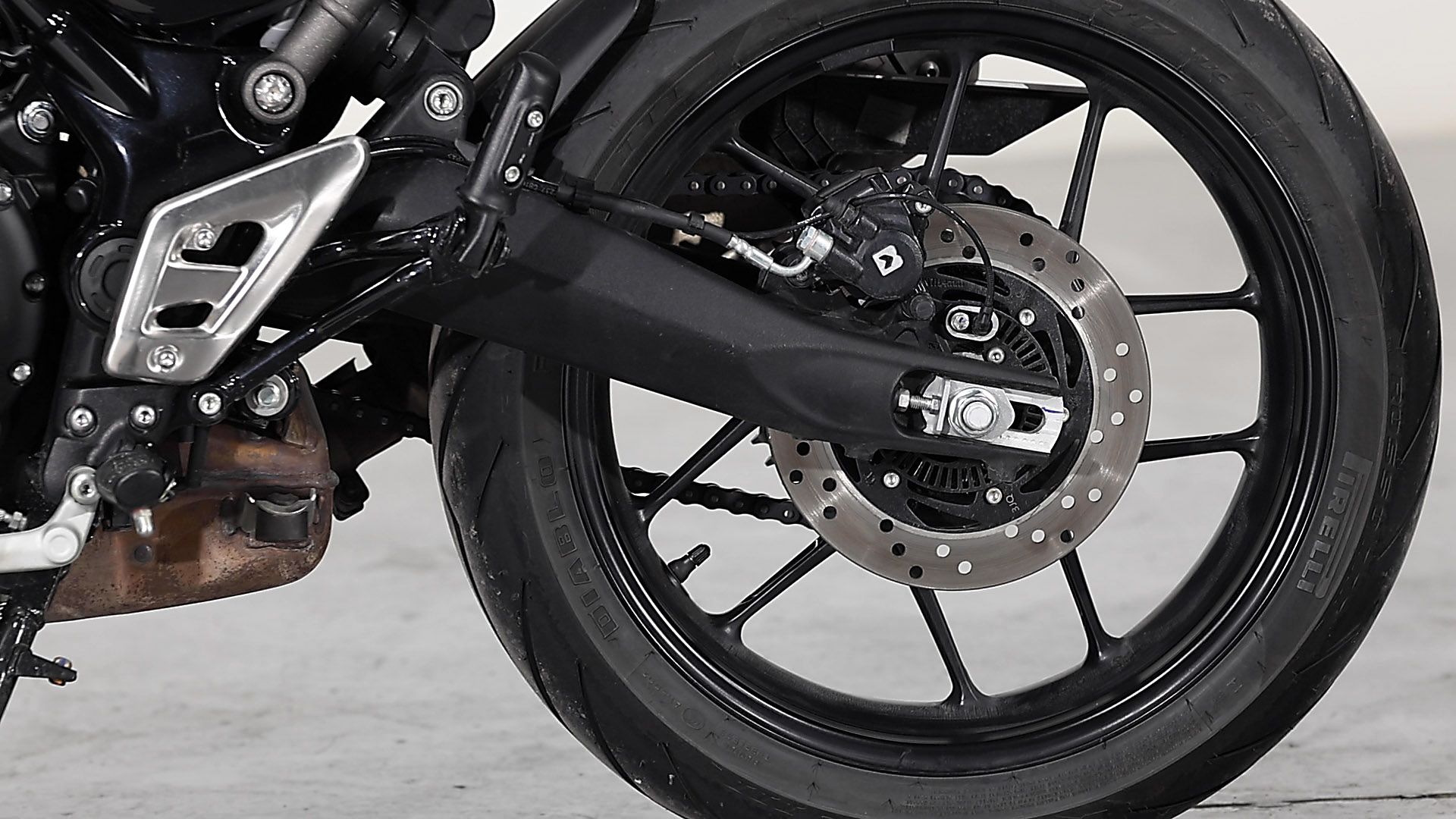 Comp Triumph Speed400 Scrambler400X detalles (8)
