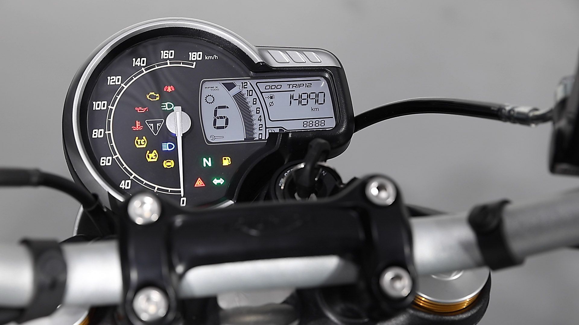 Comp Triumph Speed400 Scrambler400X detalles (16)