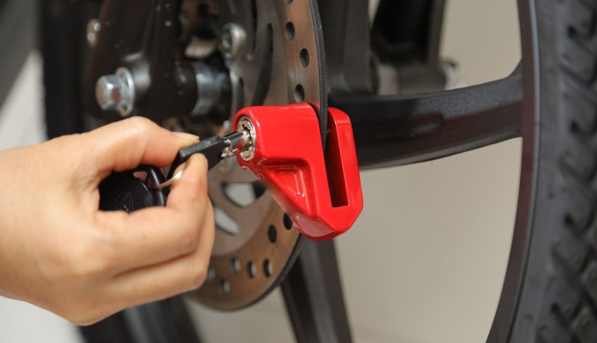 Qué pasa si te roban una moto de renting
