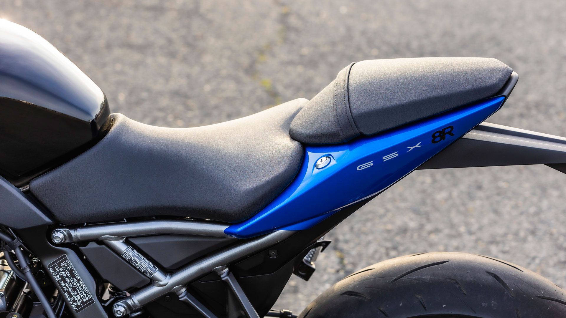 Suzuki 8R Detail 22