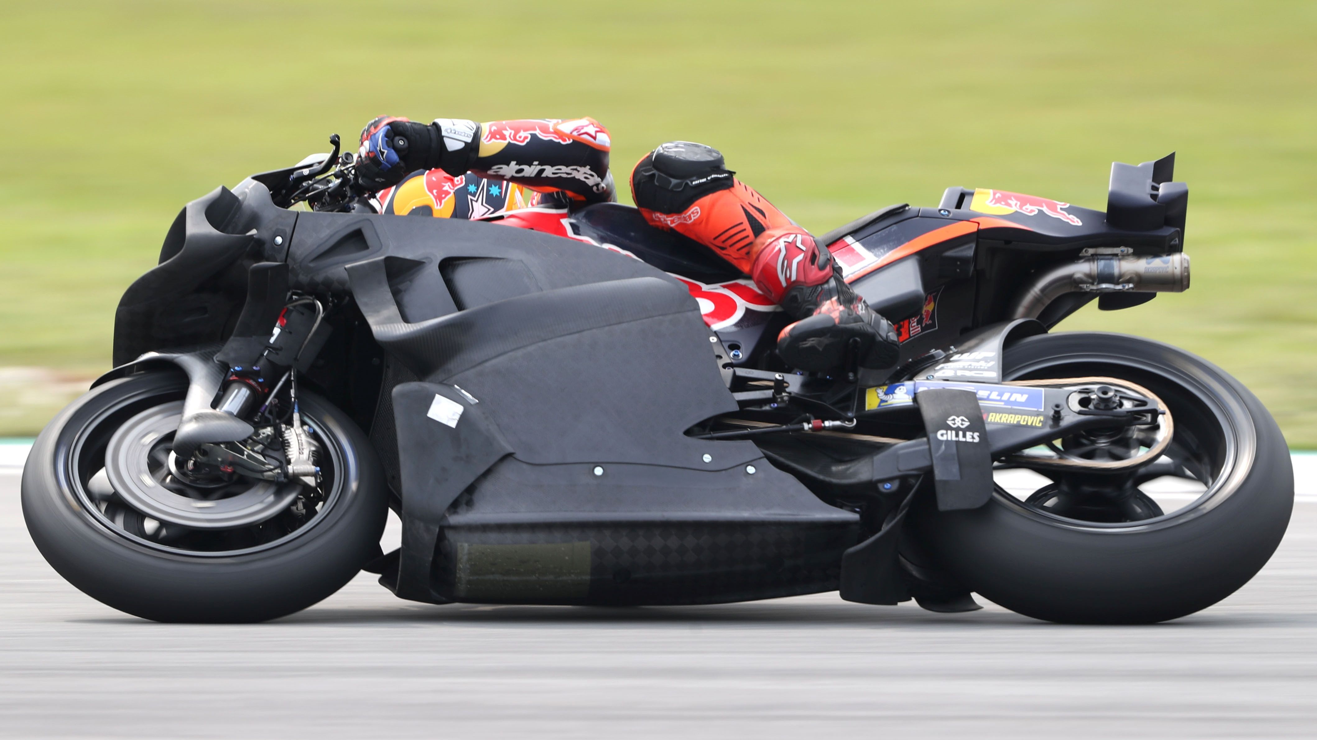 Jack Miller 4, KTM RC16, Red Bull KTM Factory Racing, test Sepang MotoGP 2024