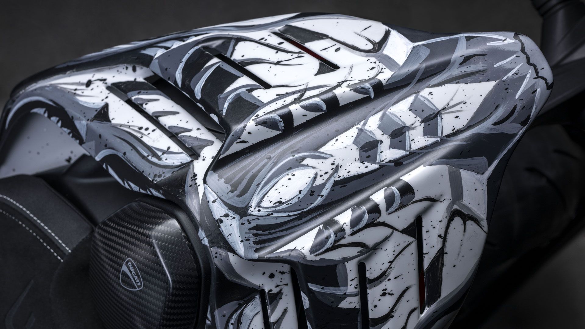 Ducati Streetfighter V4 2024 Centauro (7)