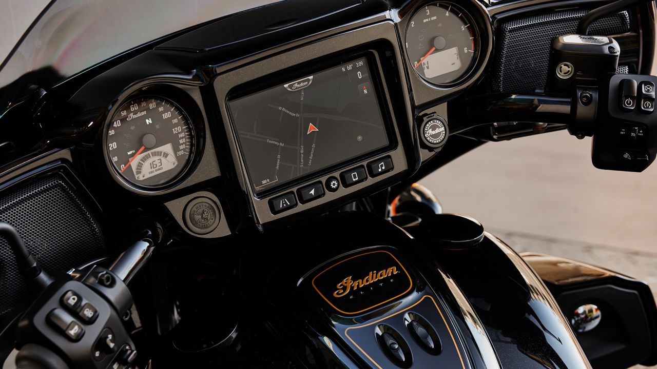 Indian Roadmaster Elite 2024