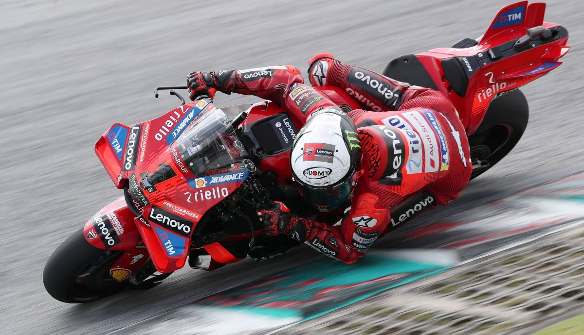 Pecco Bagnaia comanda el póquer de Ducati en un test récord
