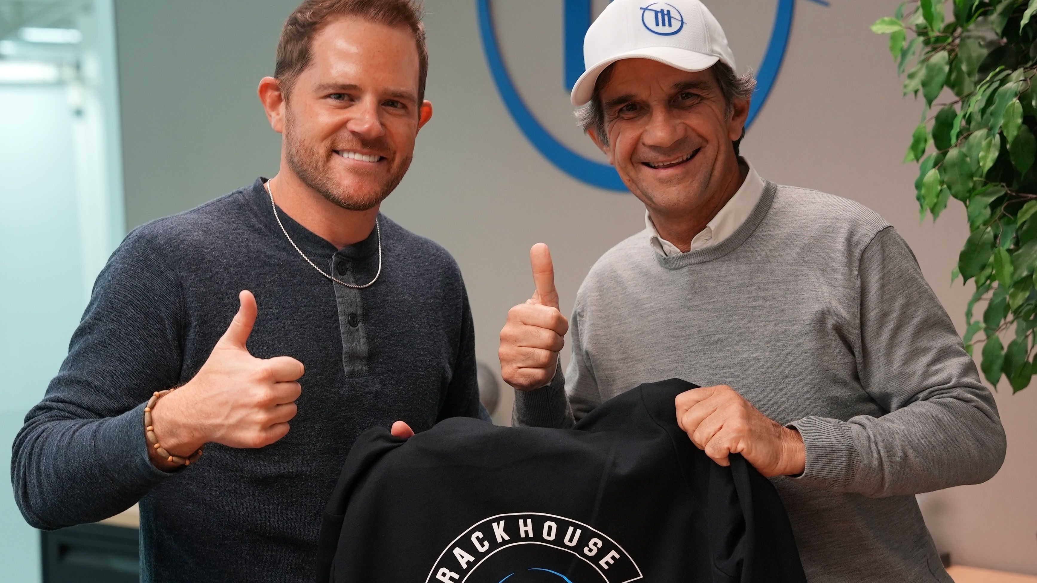 Davide Brivio ya posa como miembro del Trackhouse MotoGP junto a Justin Marks