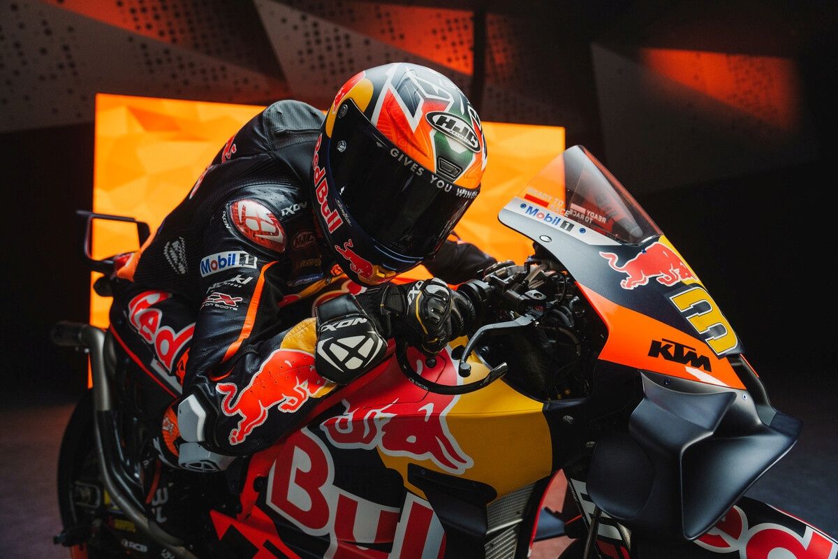 KTM RC16 Red Bull Factory MotoGP 2024 Brad Binder Jack Miller 10