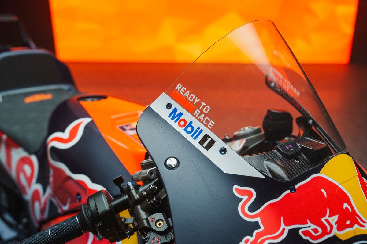 KTM RC16 Red Bull Factory MotoGP 2024 Brad Binder Jack Miller 14