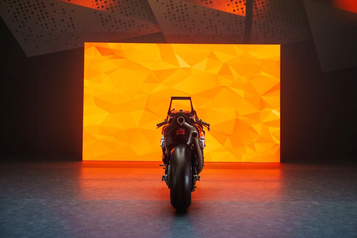 KTM RC16 Red Bull Factory MotoGP 2024 Brad Binder Jack Miller 18