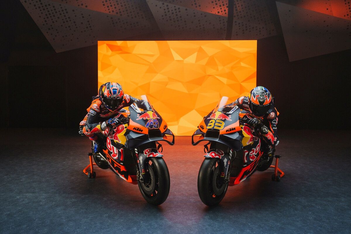 KTM RC16 Red Bull Factory MotoGP 2024 Brad Binder Jack Miller 31