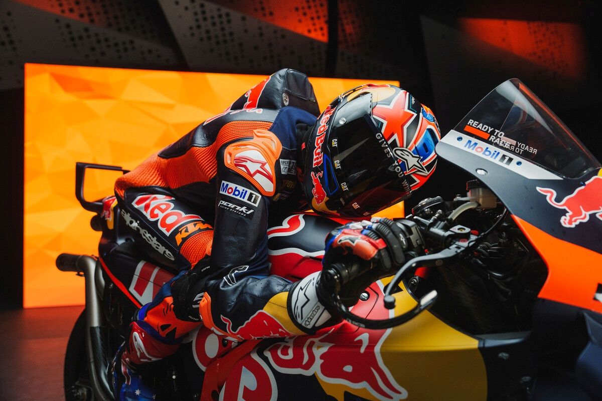 KTM RC16 Red Bull Factory MotoGP 2024 Brad Binder Jack Miller 34