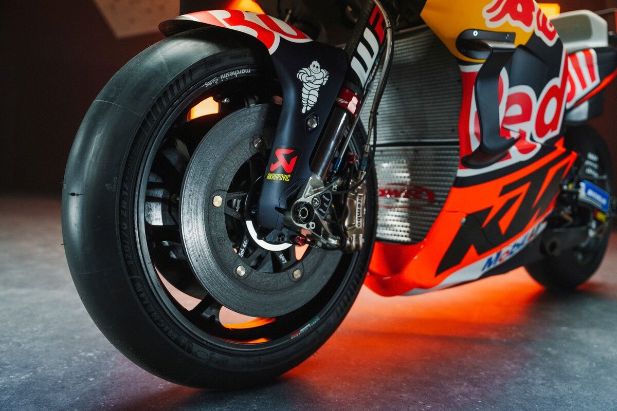 KTM RC16 Red Bull Factory MotoGP 2024 Brad Binder Jack Miller 48