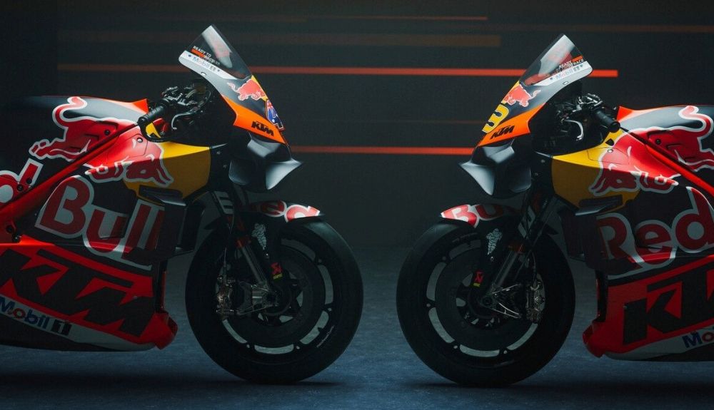 Las KTM RC16 del Red Bull KTM Factory Racing para MotoGP 2024
