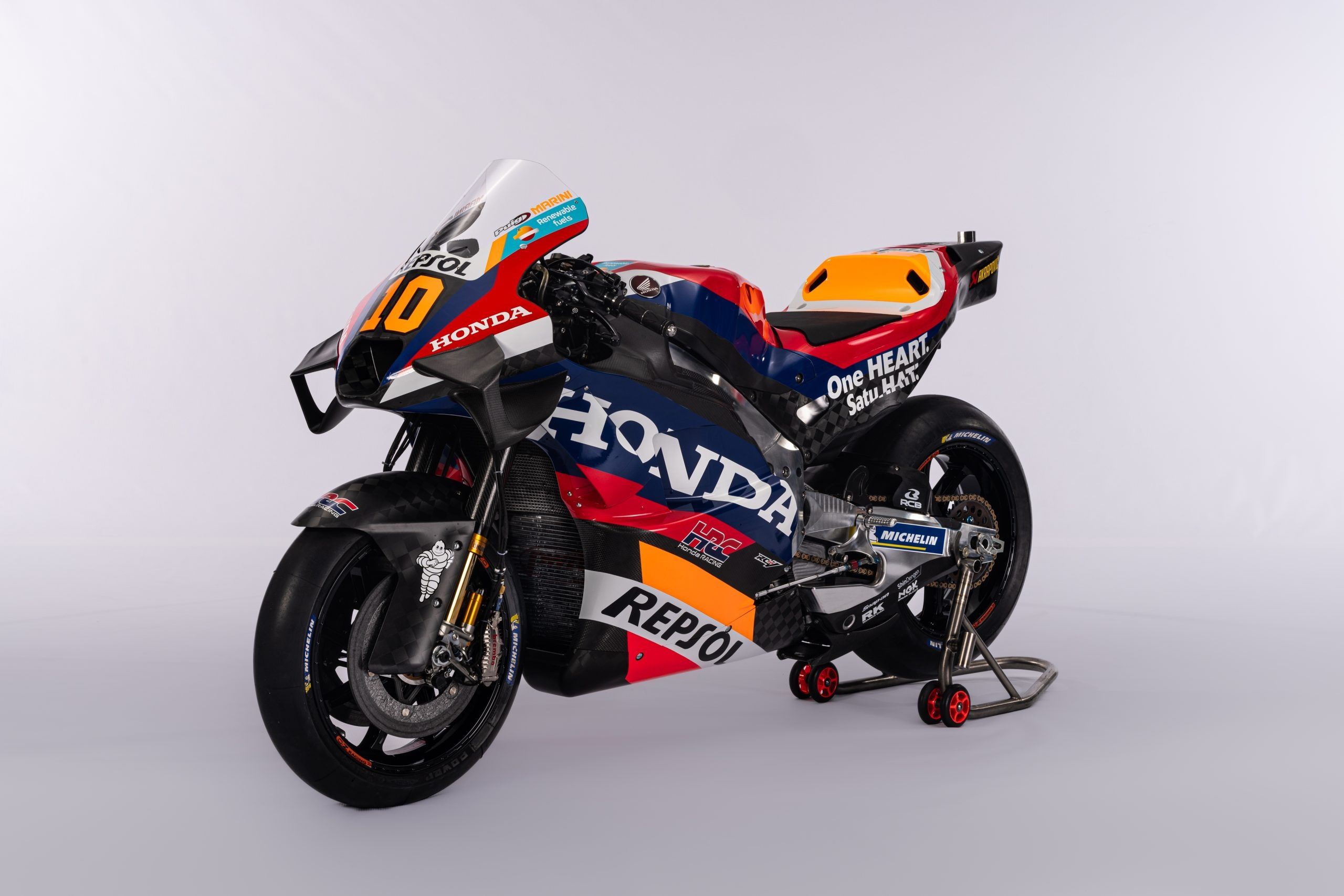 Honda RC213V Repsol MotoGP 2024 Joan Mir Luca Marini 02