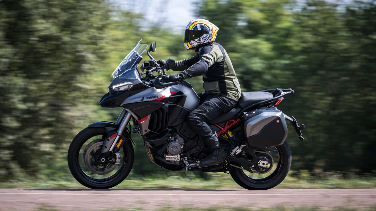 Ducati Multistrada V4 S Grand Tour 2024