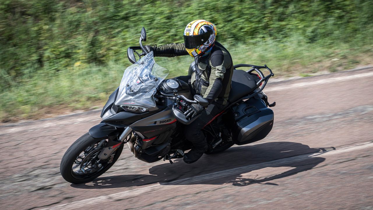 Ducati Multistrada V4 S Grand Tour 2024
