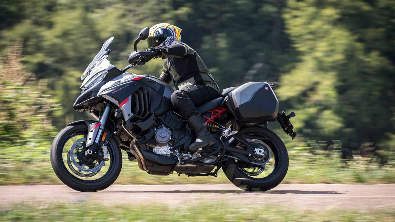 Ducati Multistrada V4 S Grand Tour 2024