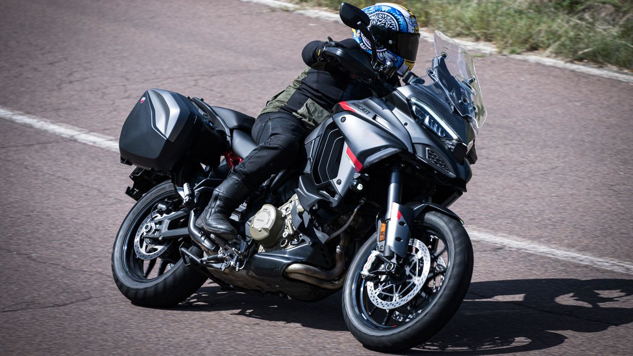 Ducati Multistrada V4 S Grand Tour 2024
