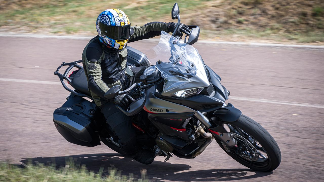 Ducati Multistrada V4 S Grand Tour 2024