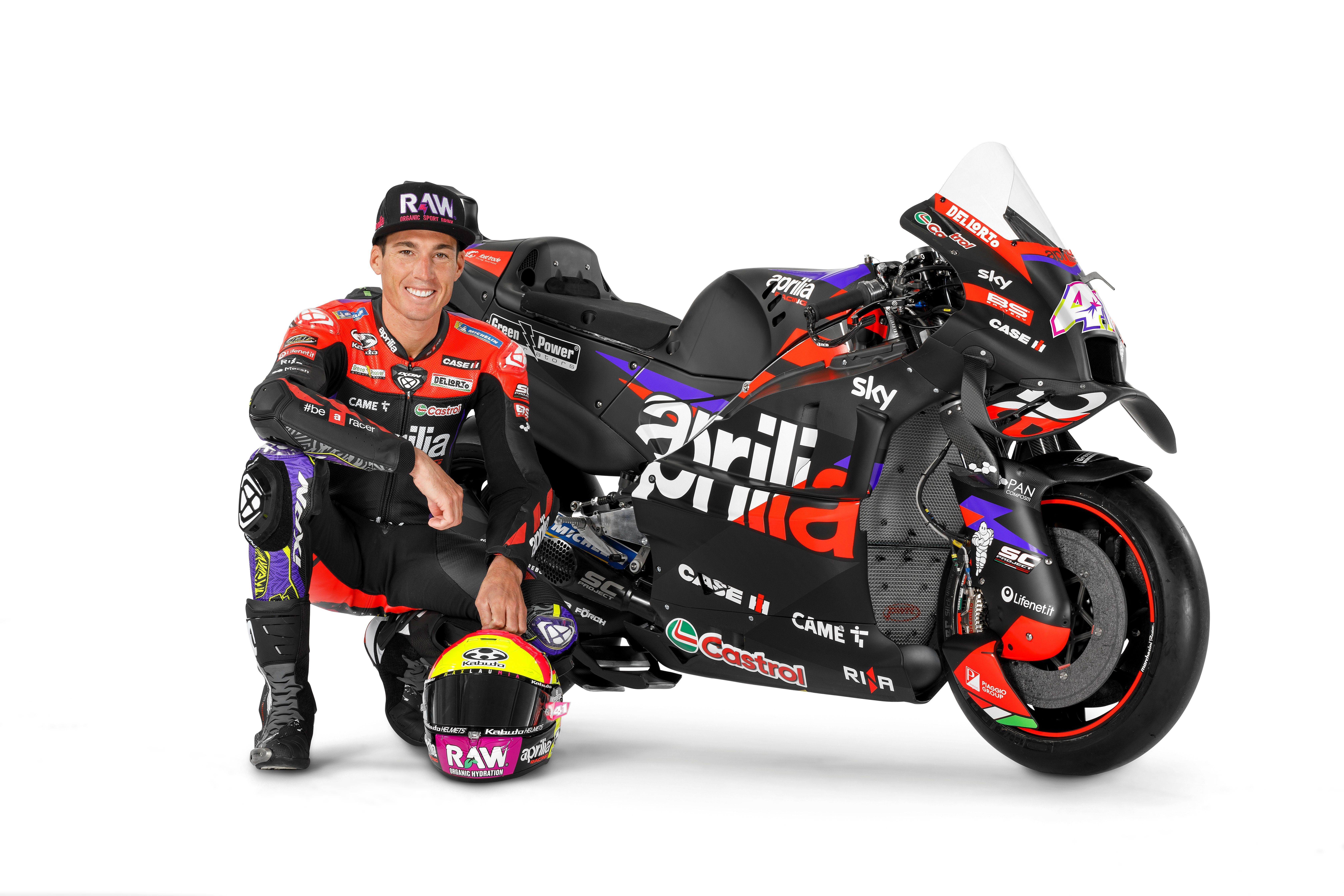 Aprilia RS GP Racing MotoGP 2024 Aleix Espargaró Maverick Viñales 23