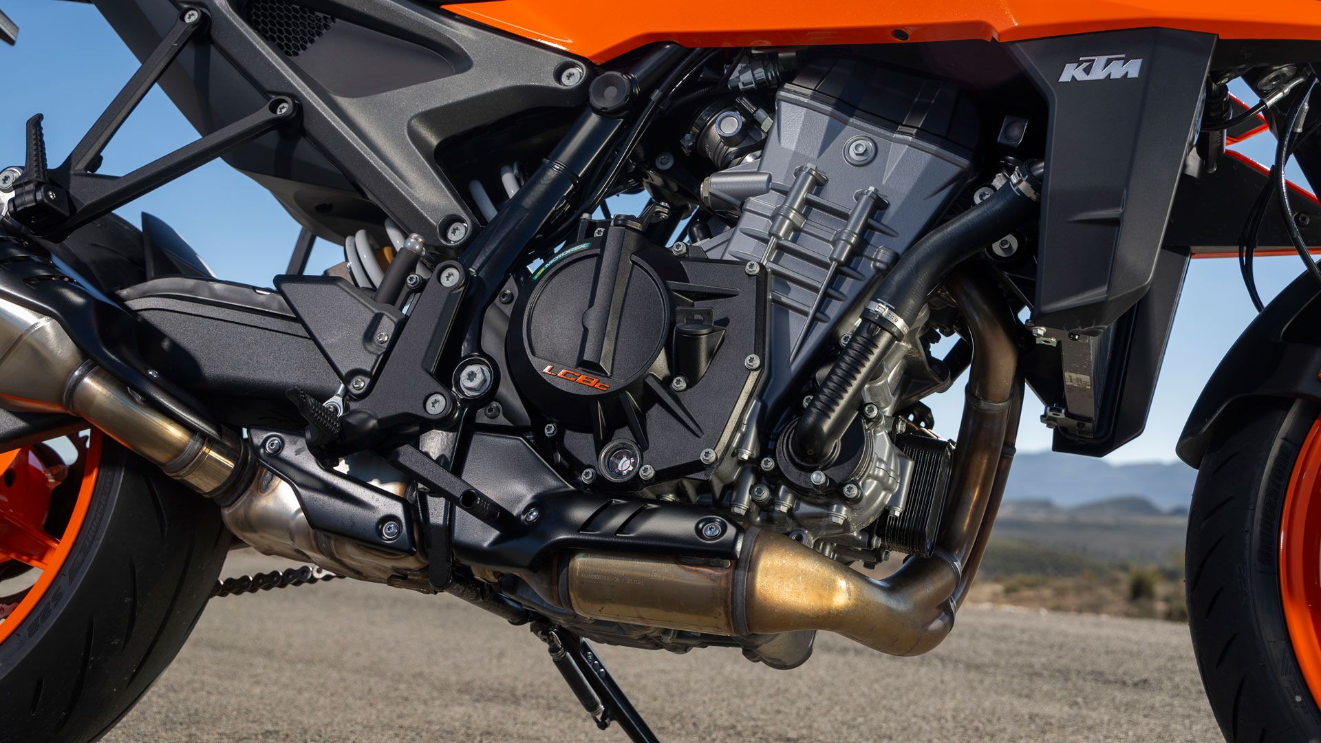KTM 990 Duke 2024 Fotos Detalles (2)