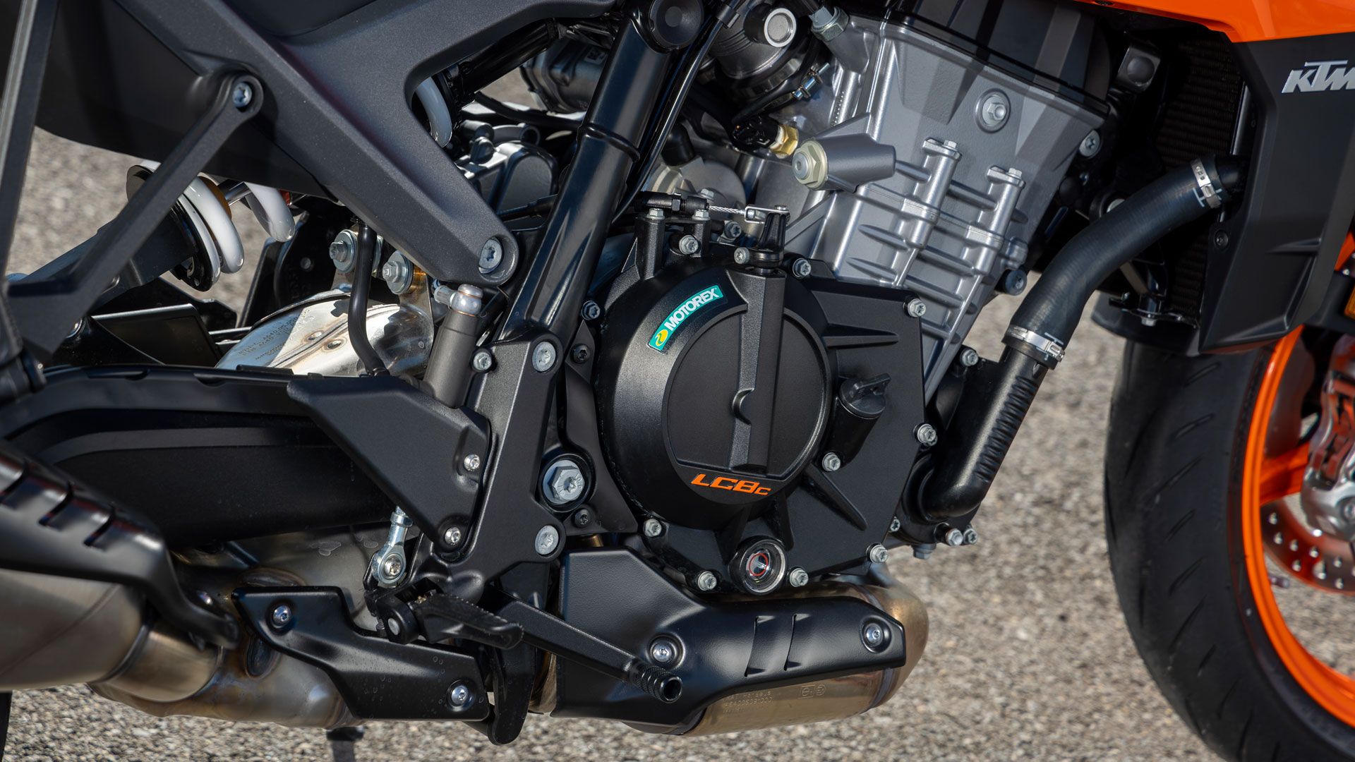 KTM 990 Duke 2024 Fotos Detalles (5)
