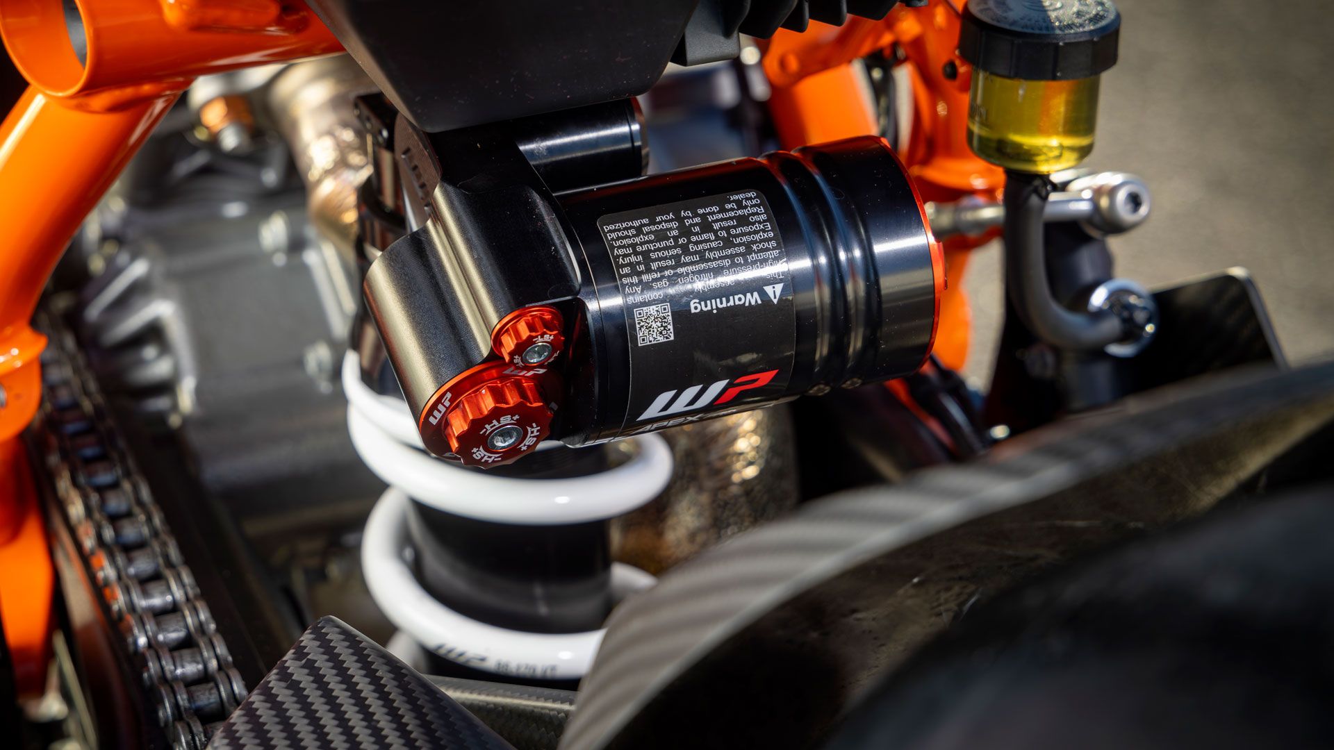 KTM 1390 Superduke 2024 Detalles (12)