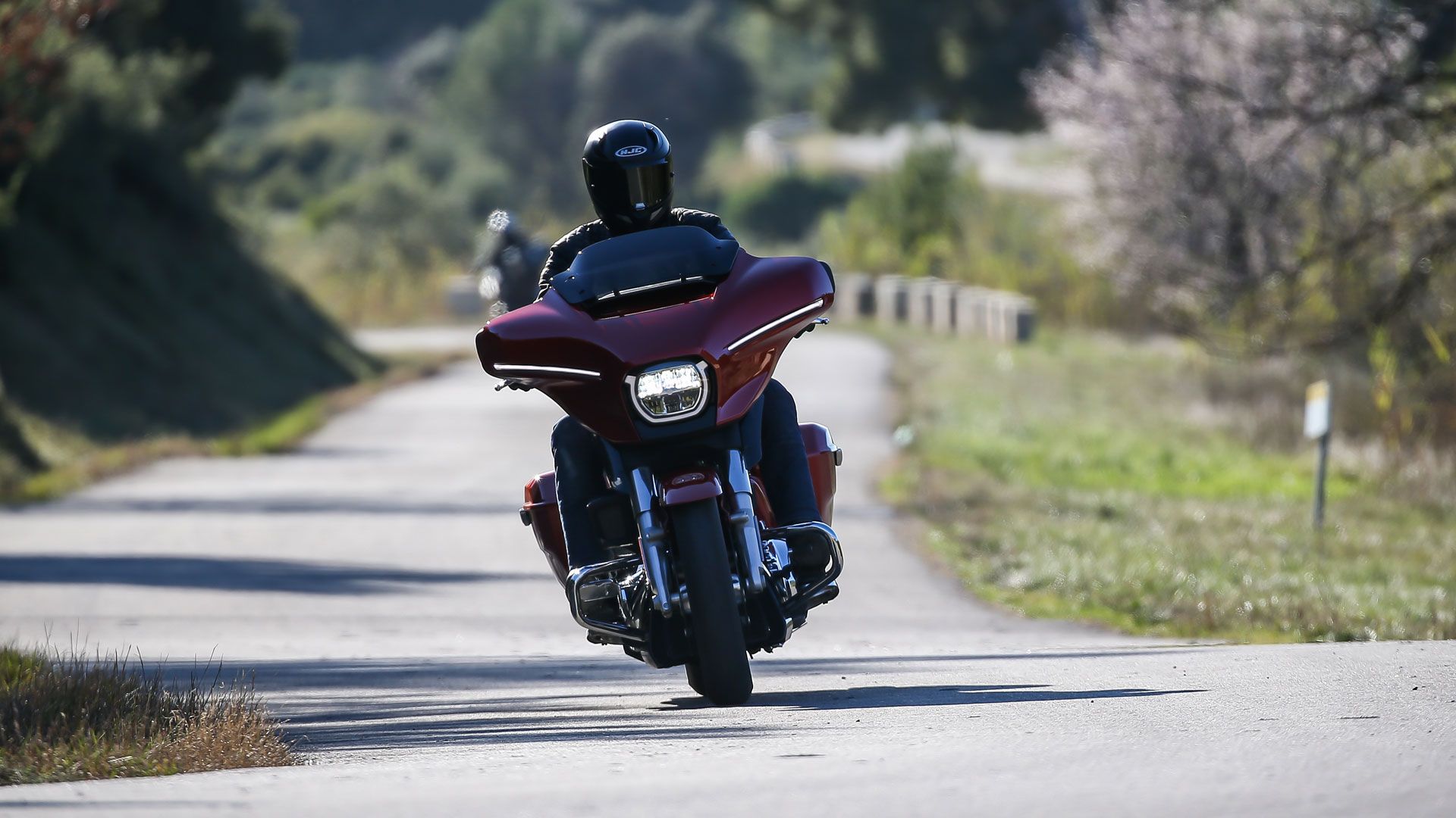 Harley Davidson FLHX Street Glide 2024 Accion (3)