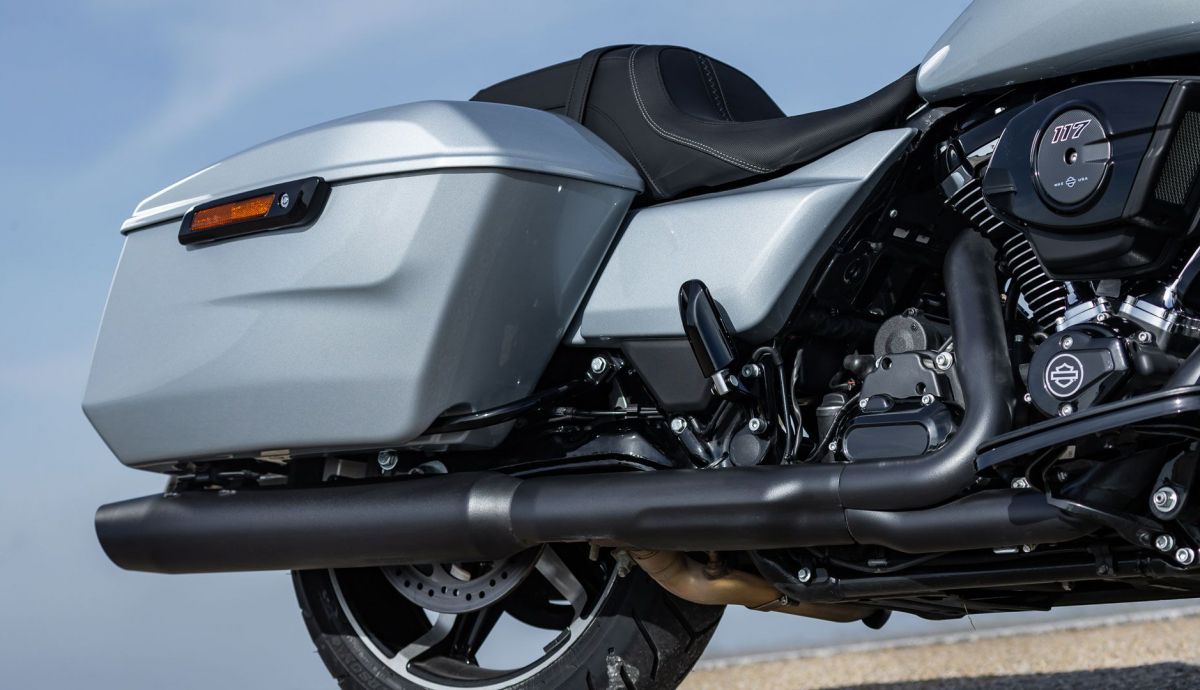 Harley Davidson FLTRX Road Glide 2024 Detalles (12)