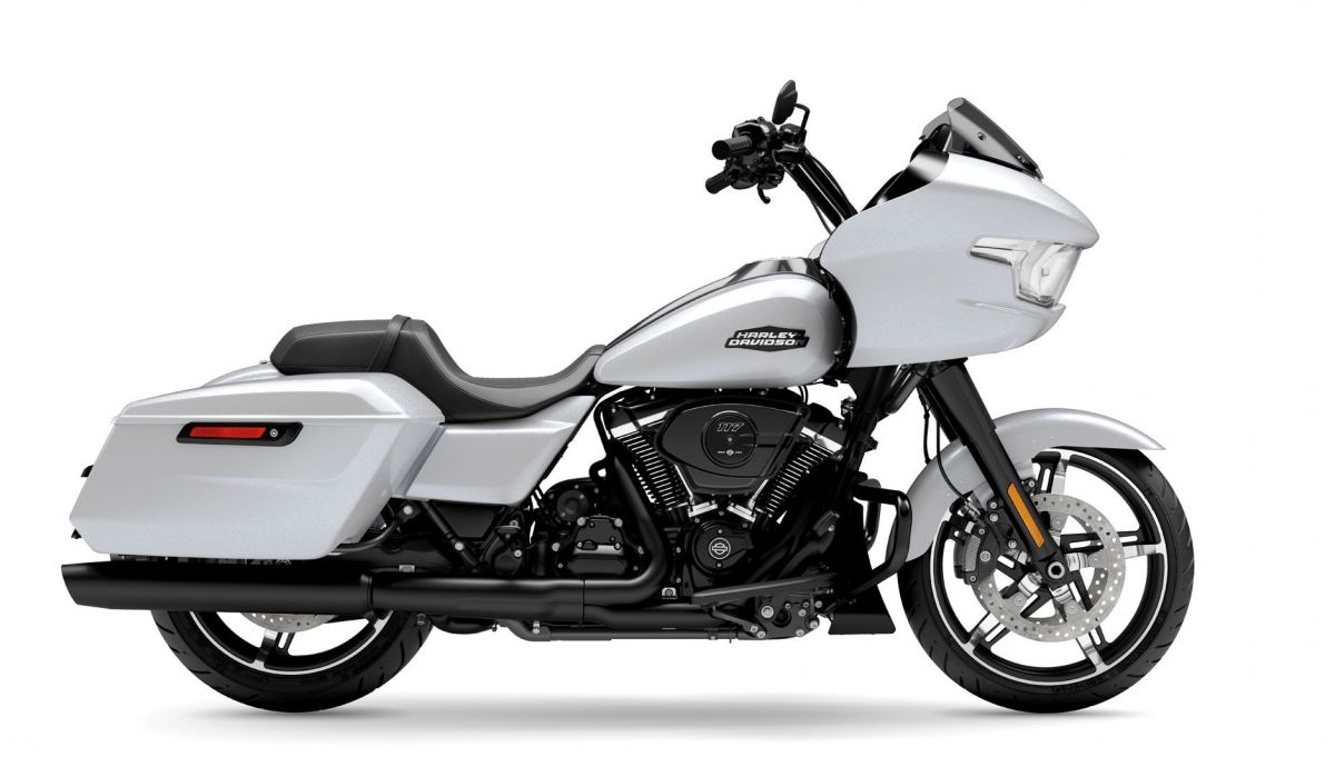 Harley Davidson FLTRX Road Glide 2024 Estudio (7)