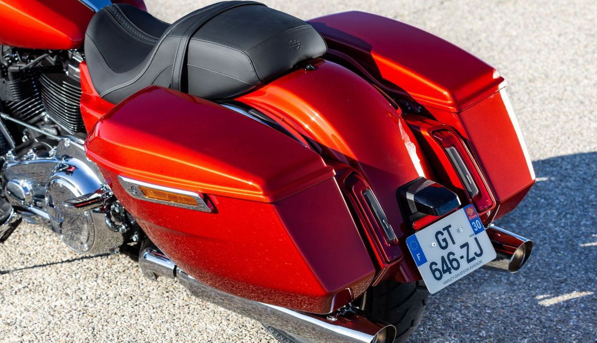 Harley Davidson FLHX Street Glide 2024 Detalles (8)