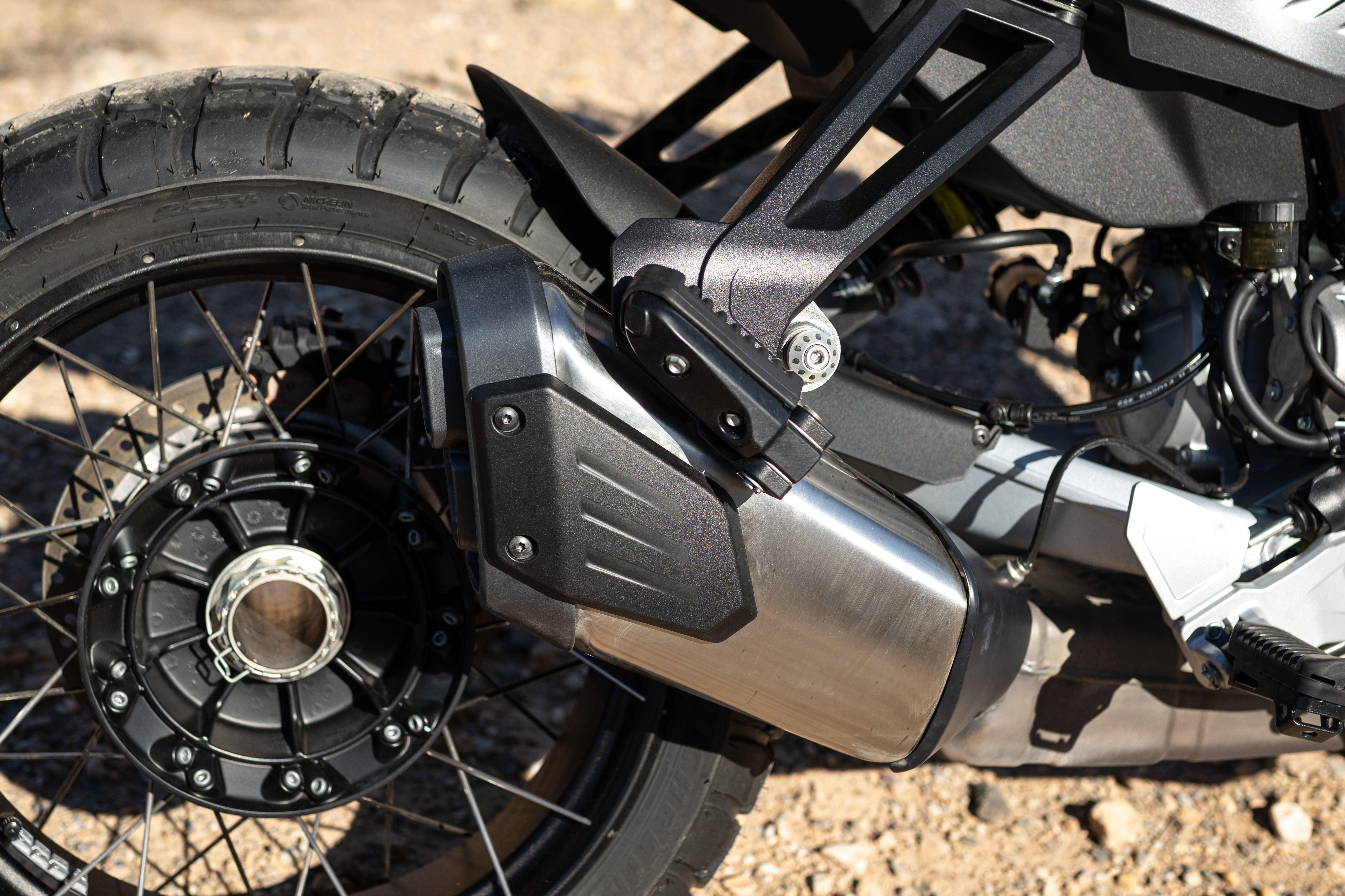 Moto Guzzi Stelvio 2024