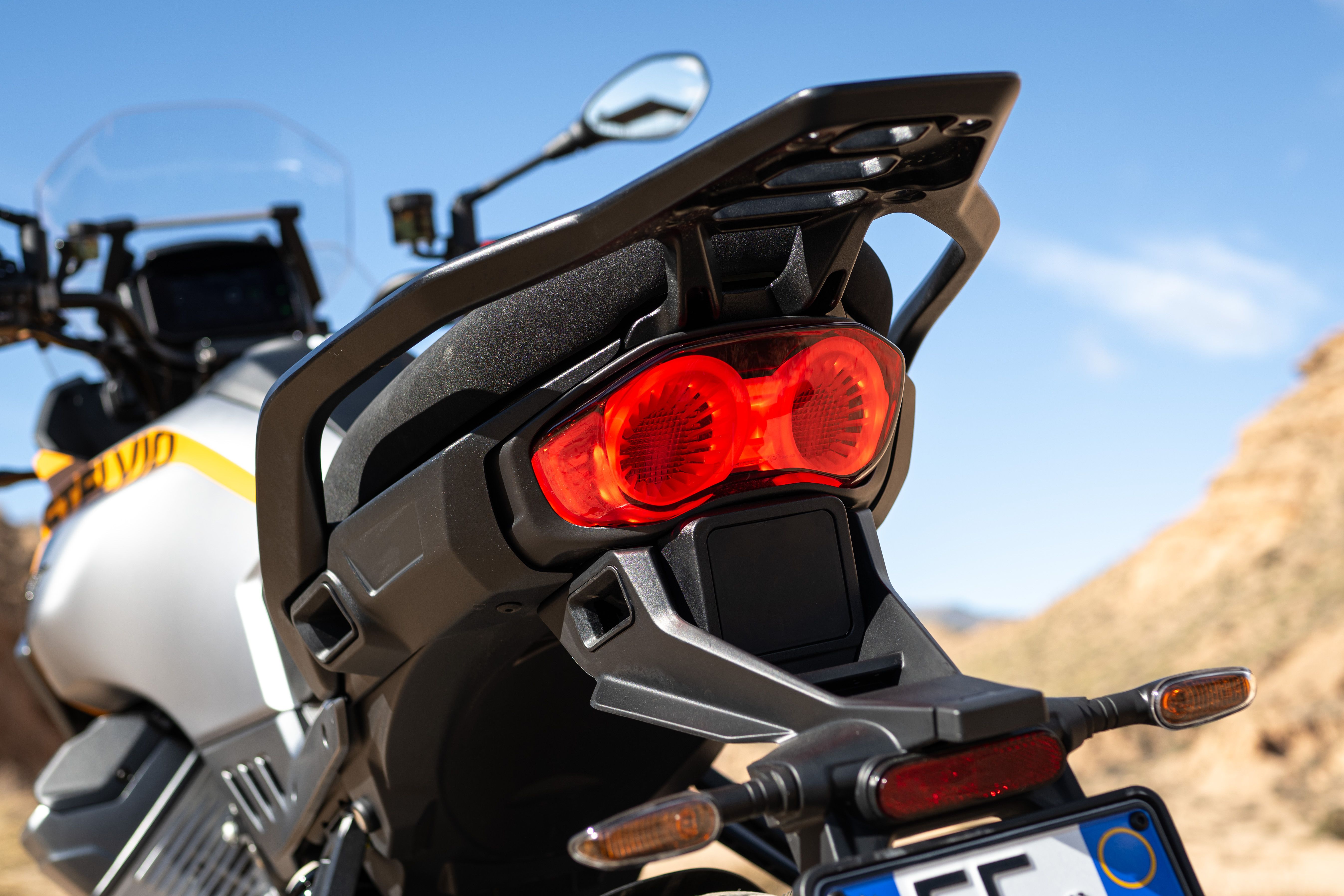 Moto Guzzi Stelvio 2024