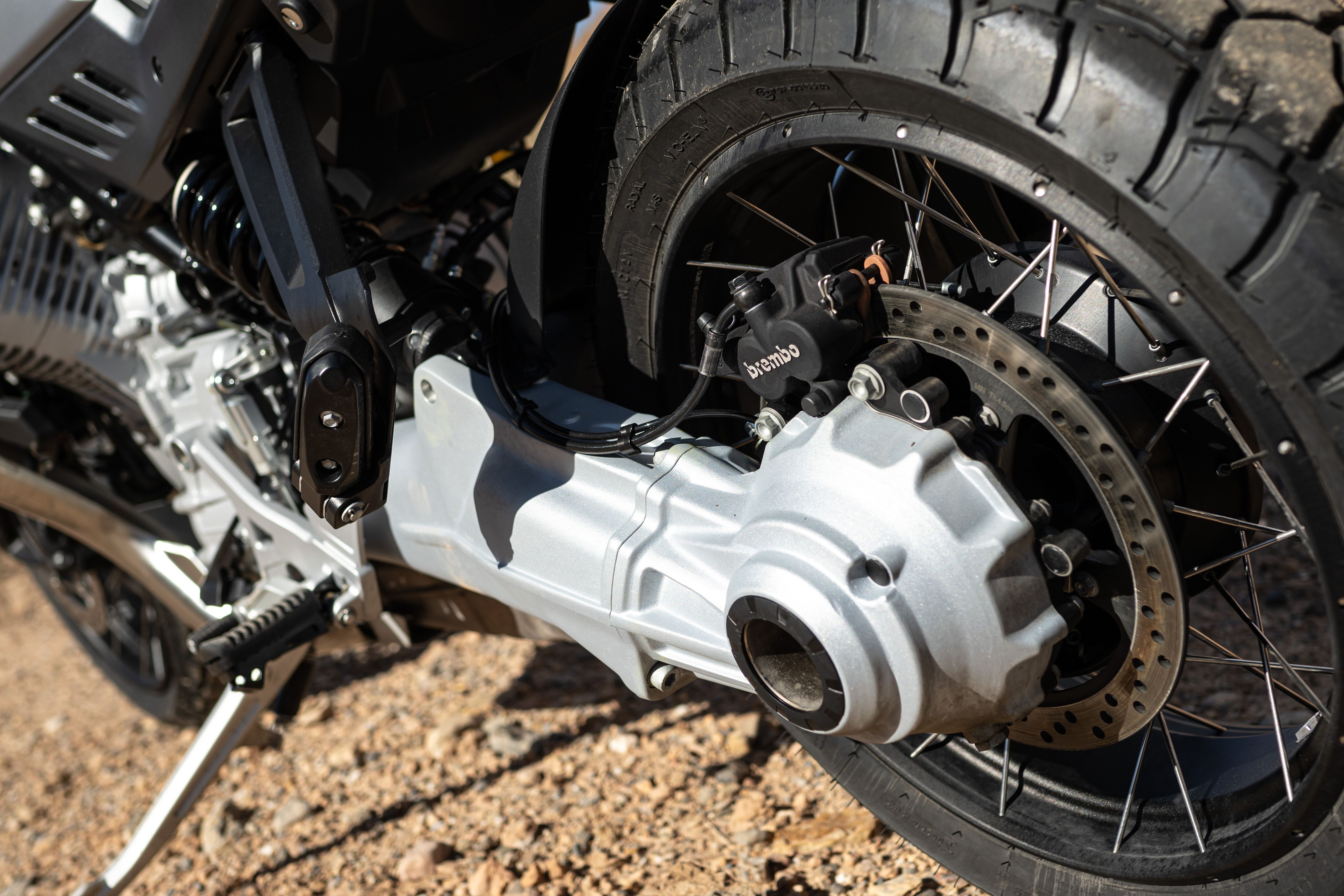 Moto Guzzi Stelvio 2024