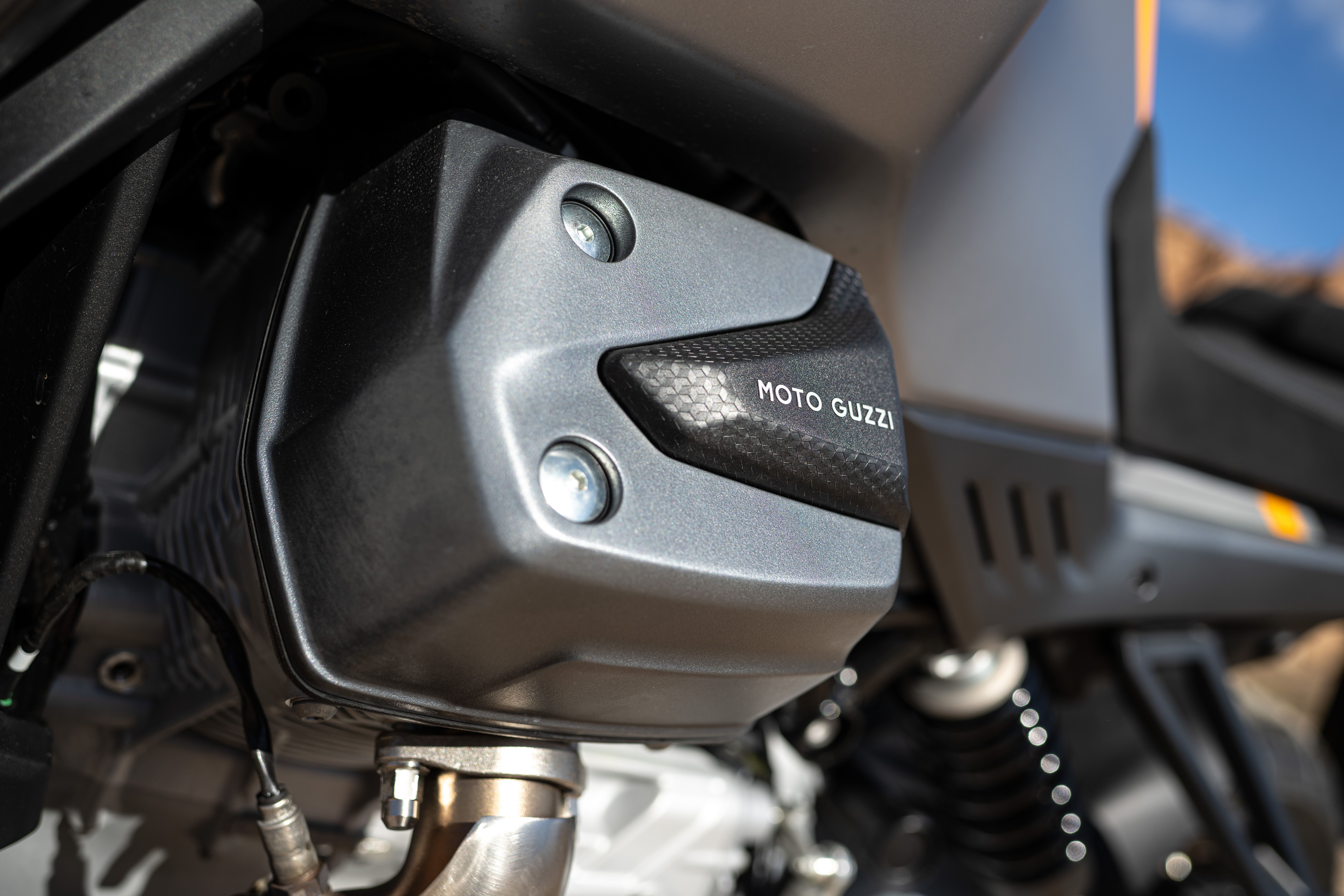 Moto Guzzi Stelvio 2024