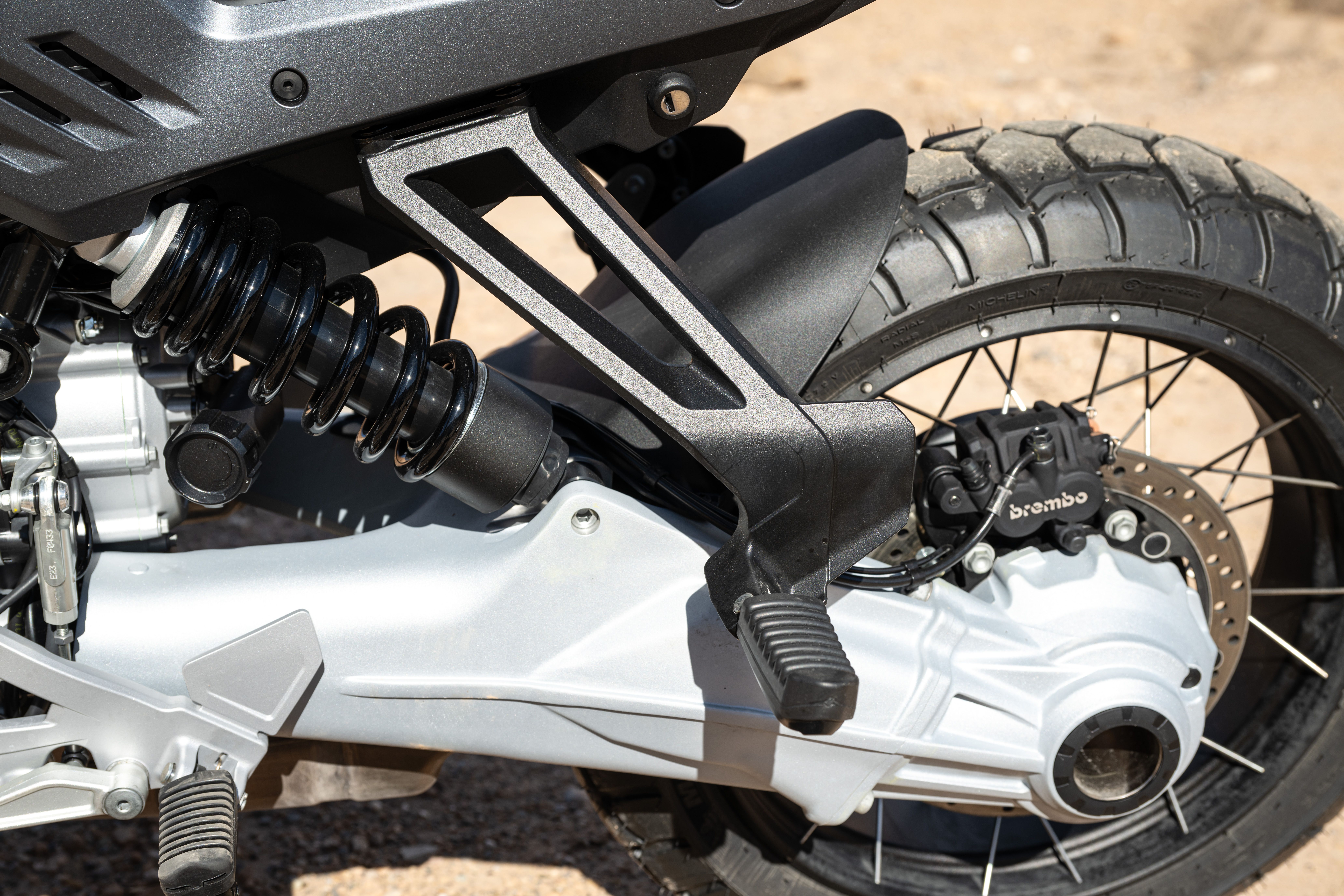Moto Guzzi Stelvio 2024