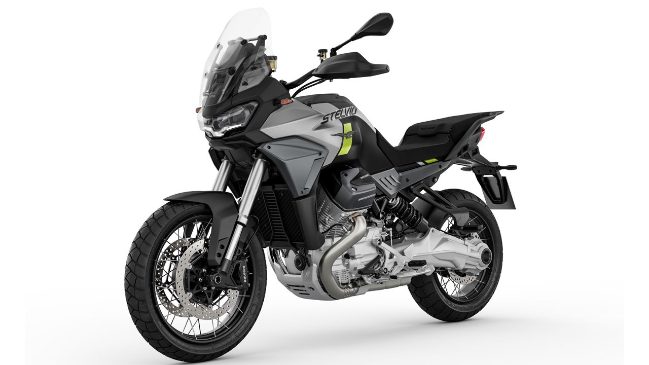 Moto Guzzi Stelvio 2024